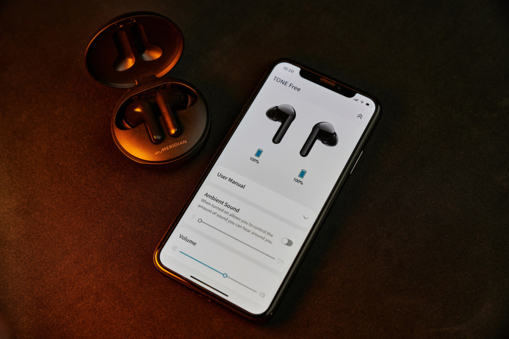 LG TONE Free true wireless earbud: App interface