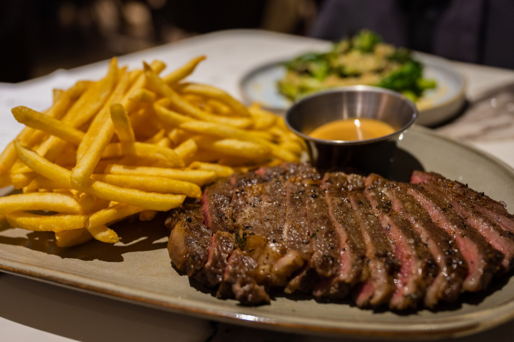 Maison Marie Bistrot: Charolais Beef Ribeye