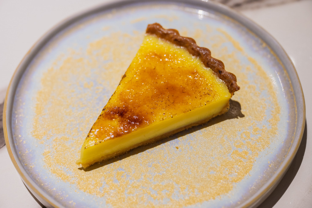 Maison Marie Bistrot: Brulee Lemon Tart