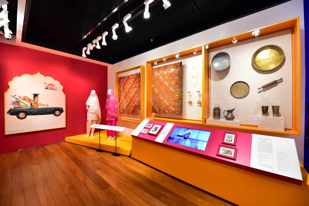 Sikhs in Singapore: Item Display