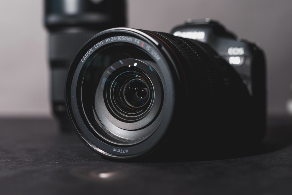 Canon EOS R5 Review: Lens