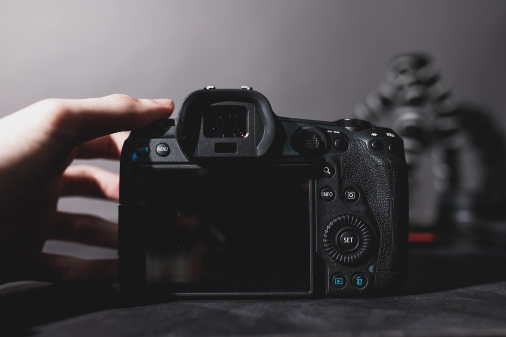 Canon EOS R5 Review: Back