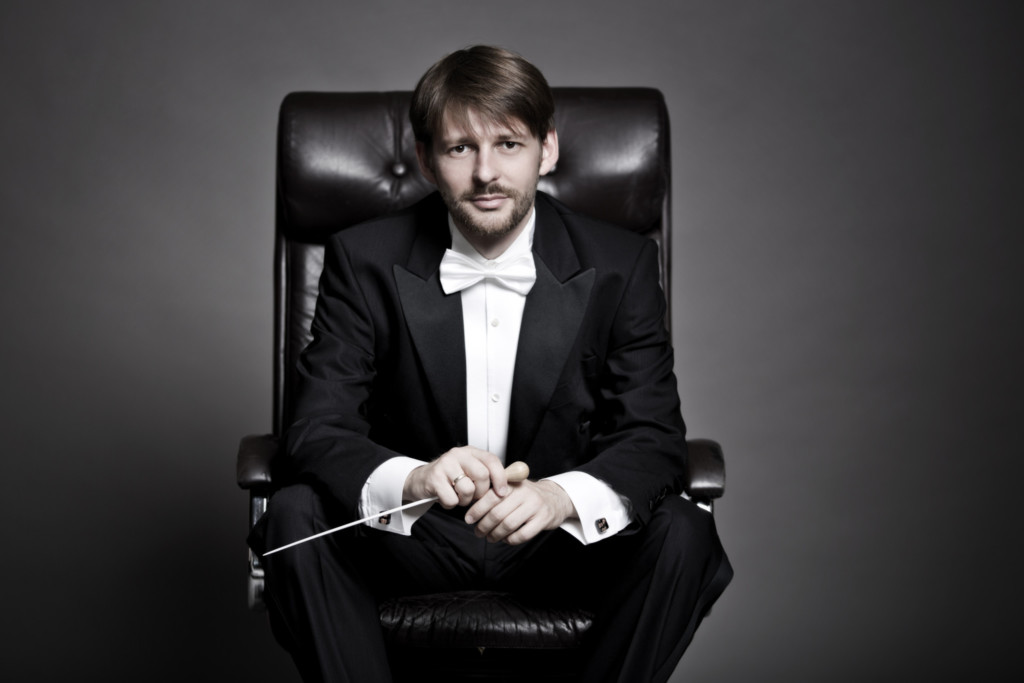 Singapore Symphony Orchestra: Gábor Káli