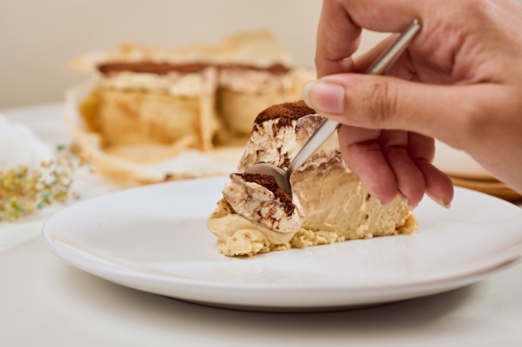 Juls Tiramisu Basque Cheesecake 3