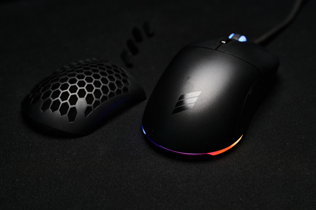 SuperSupersolid Gemini One: RGBsolid Gemini One: RGB