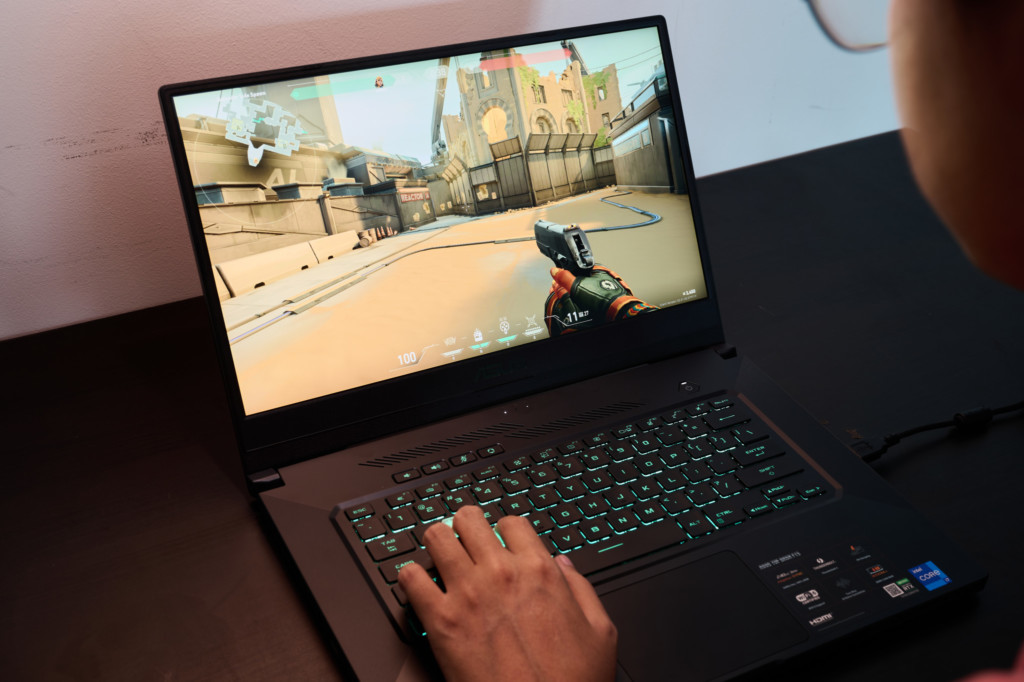 ASUS TUF Dash F15: Gaming