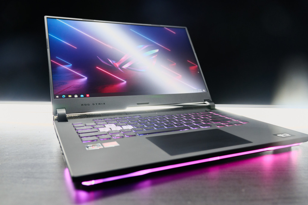 ASUS Strix G15 Advantage Edition: Display