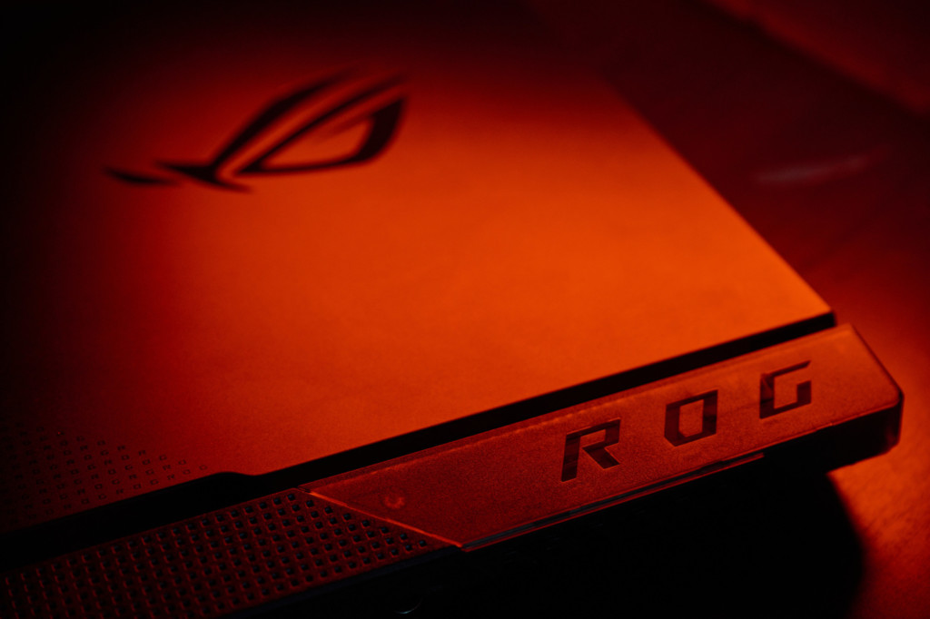 ASUS Strix G15 Advantage Edition: Design