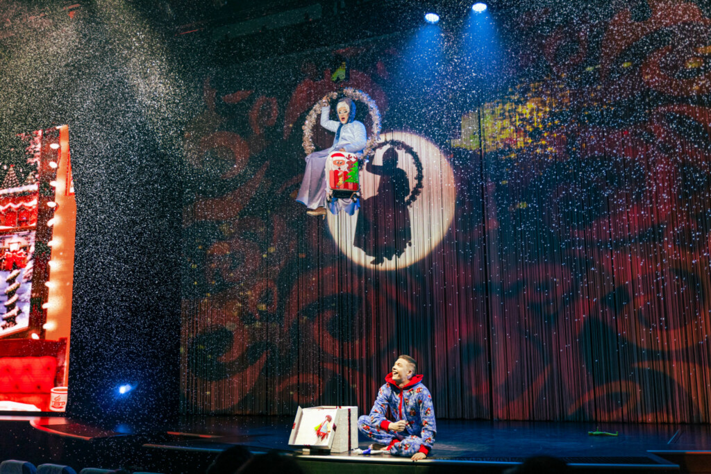 Dream Cruises Nordic Christmas Adventure: Jolly Holly