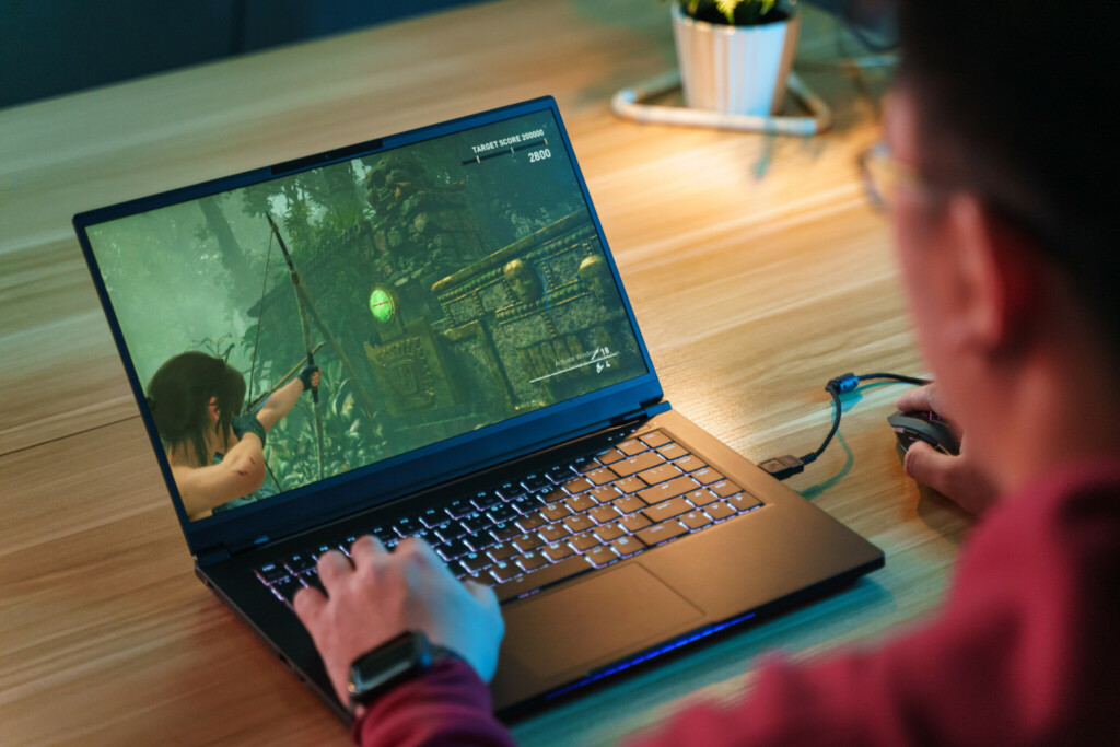 Dreamcore Fusion 15 Review: Gaming