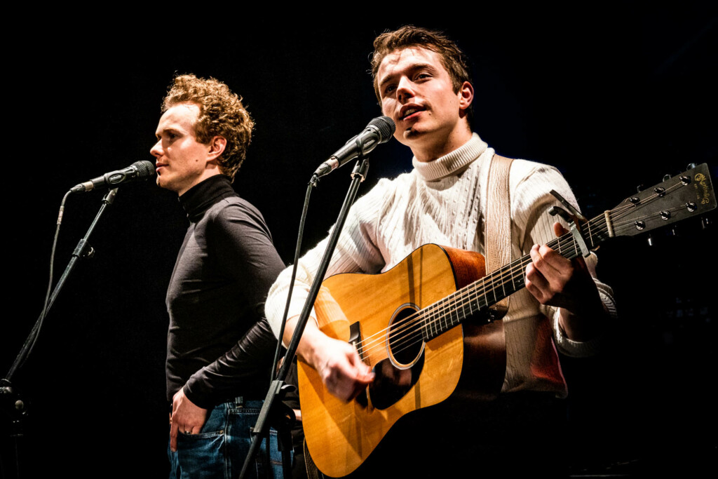 The Simon and Garfunkel Story: Adam Dickinson and Cameron Potts 2