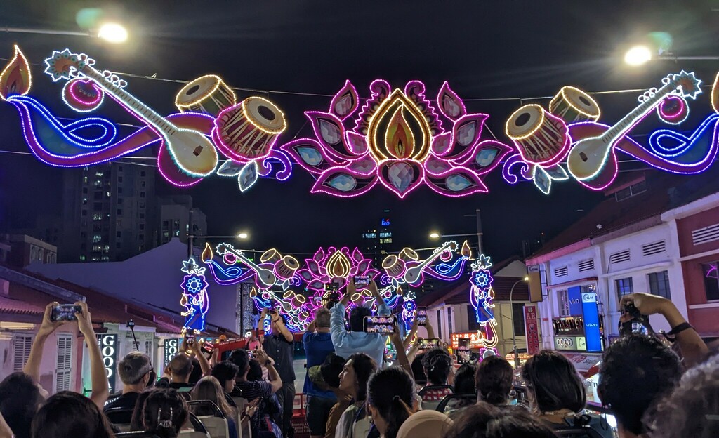 Try What Now October 2022: Little India Deepavali street light-up arch