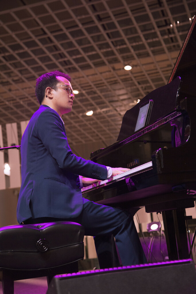The Colour Fool: Piano Performance
