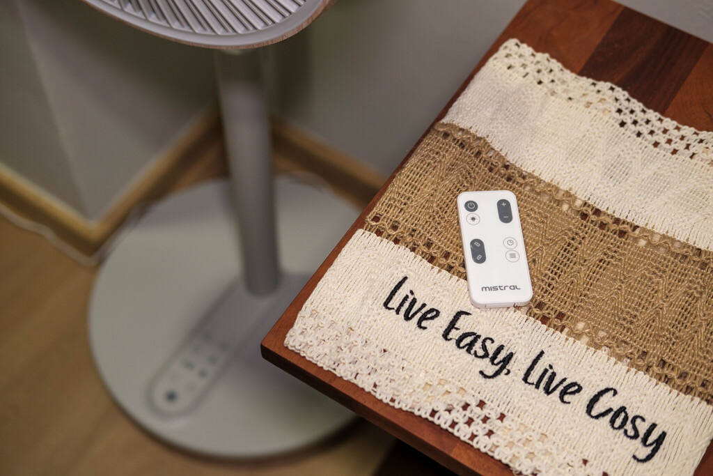 Mistral Rebrand: Remote