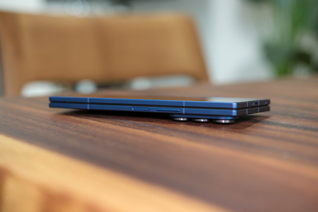 Samsung Galaxy Z Fold7: Lopsided
