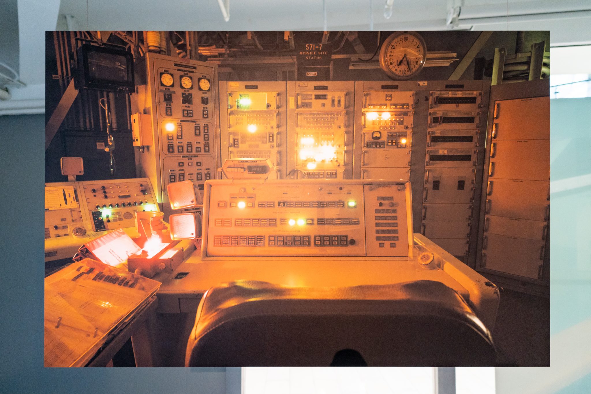 The Nuclear Landscape, Sim Chi Yin: Control Panel Lights