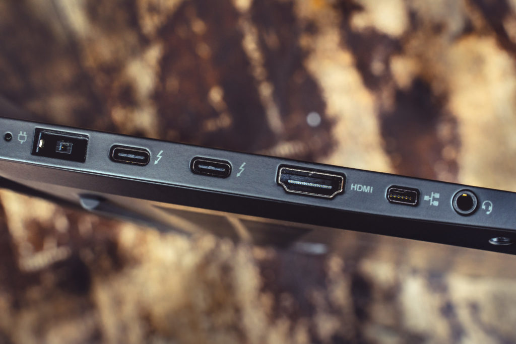 Thinkpad X1 Extreme Ports