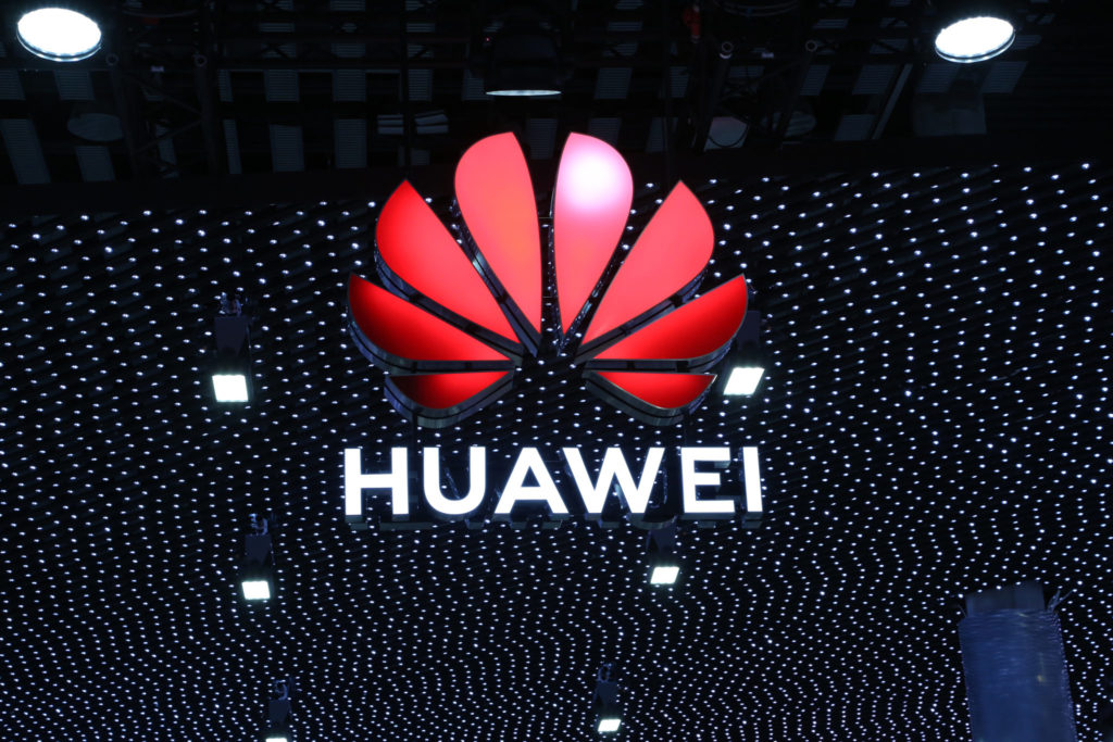 Trump v Huawei: huawei logo