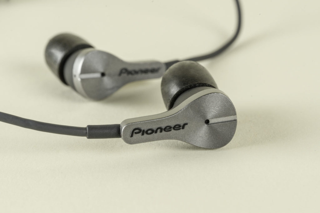 Pioneer Rayz Plus - earbuds