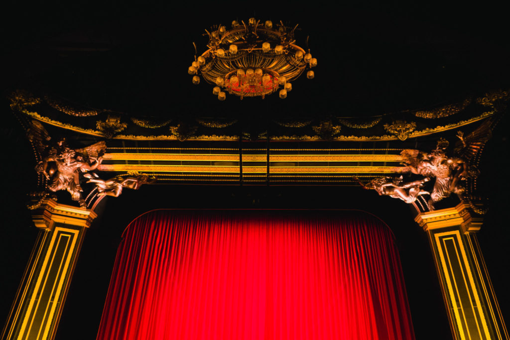 phantom of the opera review - stage