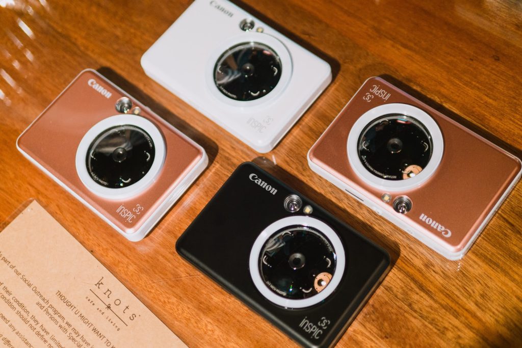 Canon iNSPiC cameras - iNSPiC [S] colours