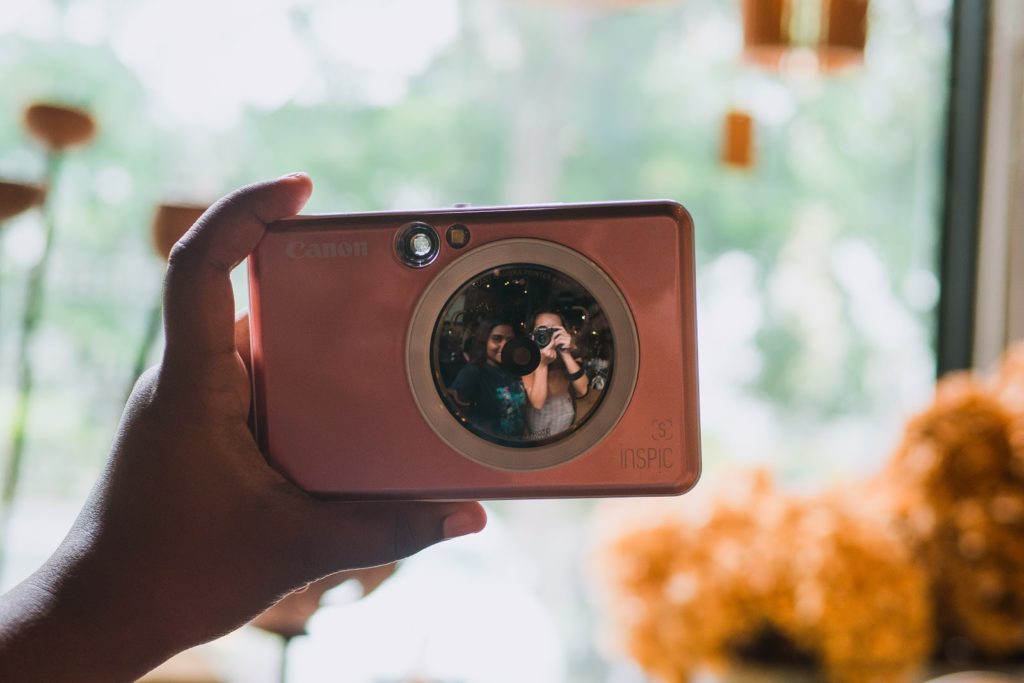 Canon iNSPiC cameras - iNSPiC [S] selfie mirror