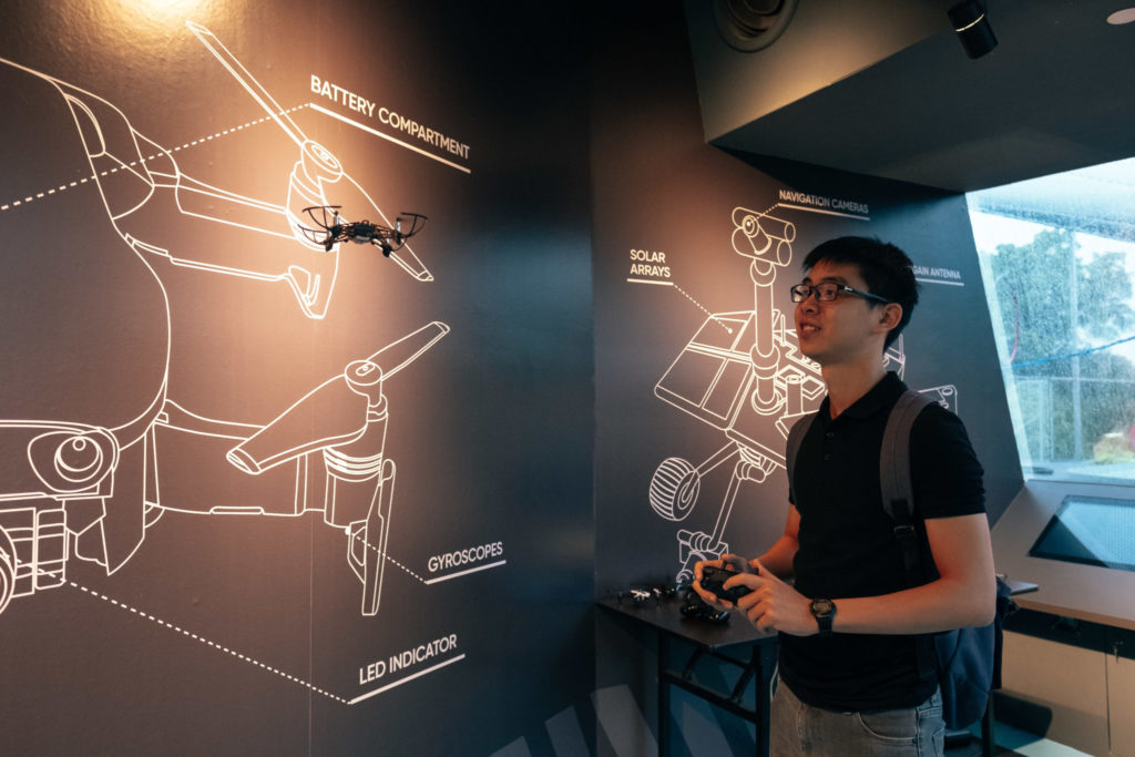 Future Makers Drone-Rover