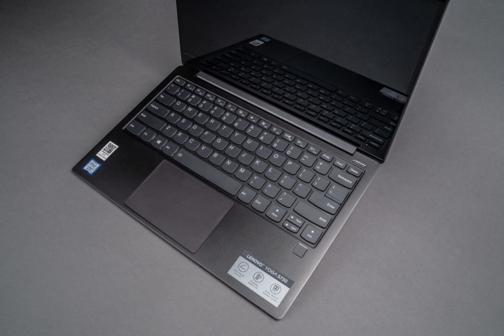 Lenovo Yoga S730 Keyboard and Display