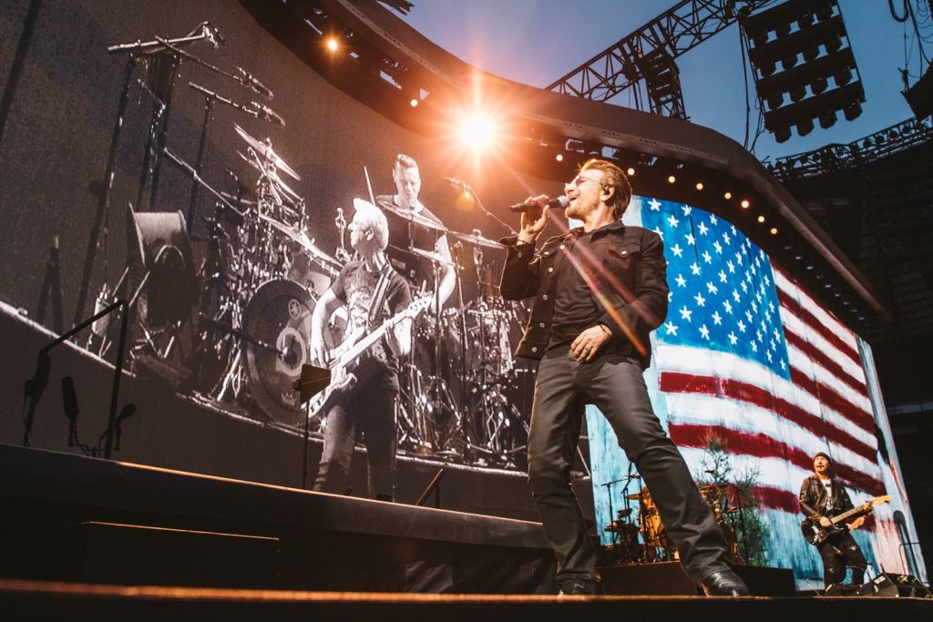 U2 - Joshua Tree tour live (close-up)