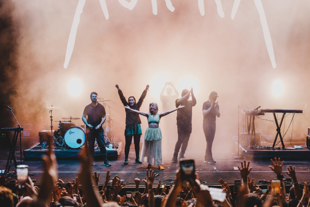 Neon Lights 2019: AURORA