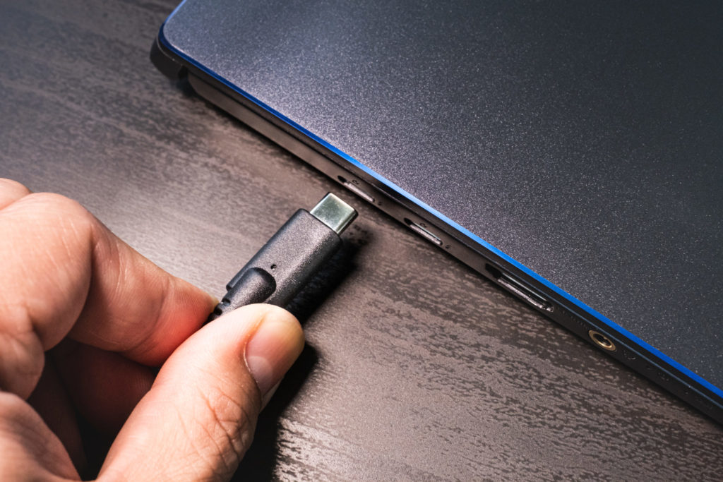 MSI Prestige 15 Cable