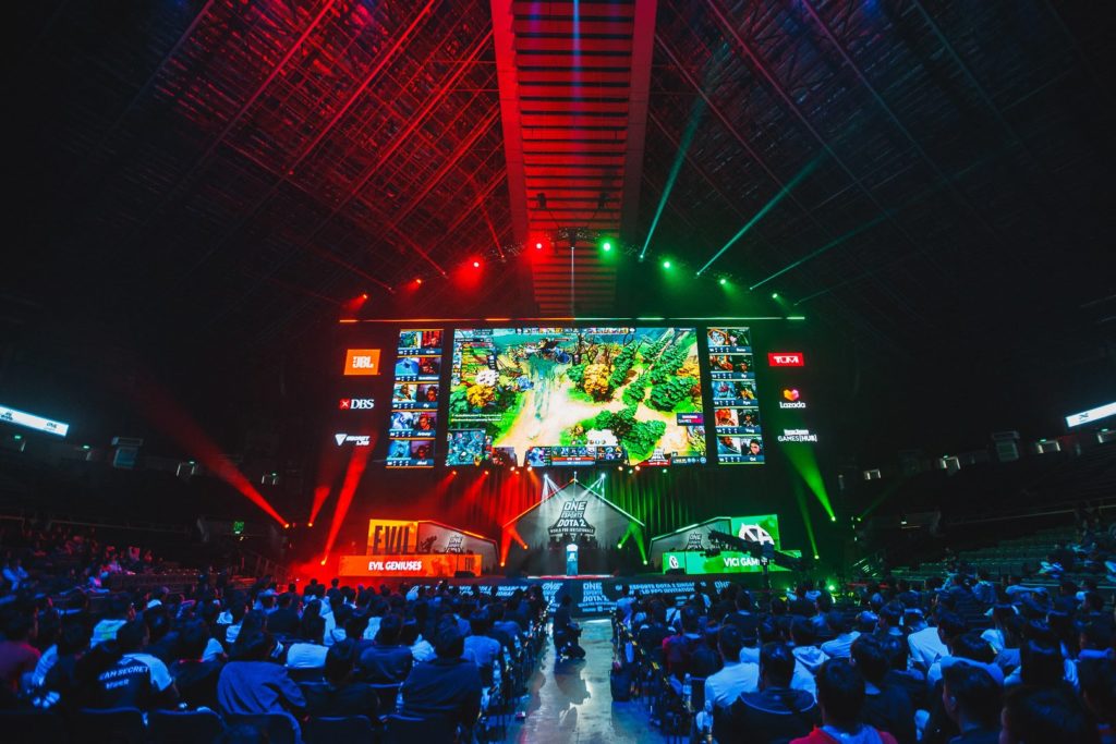 One esports Dota 2 Crowd