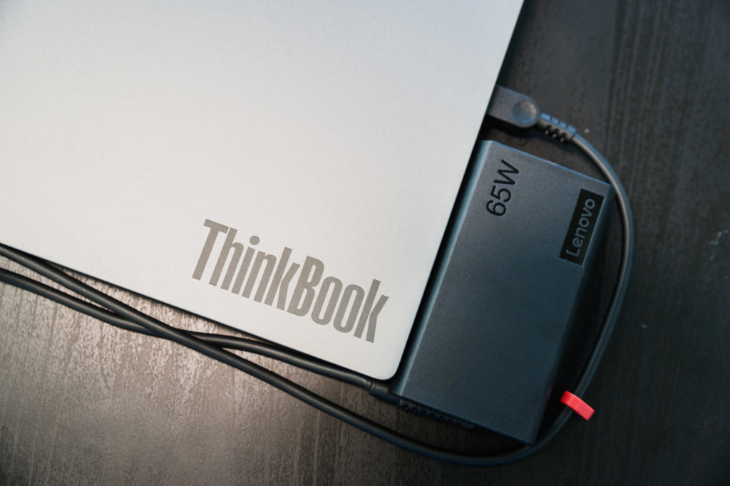 Thinkbook 14: Charger