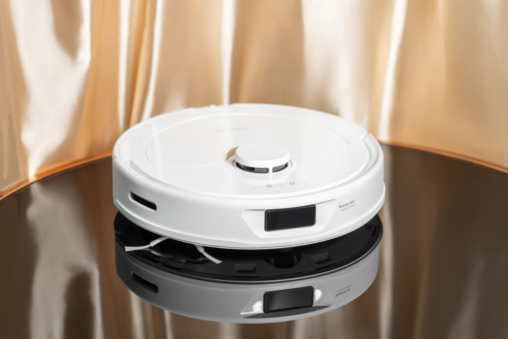 Roborock Q Revo: Robot Vacuum Device