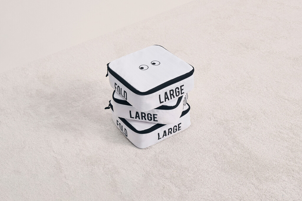 UNIQLO x ANYA HINDMARCH Summer 2025: Square Pouch