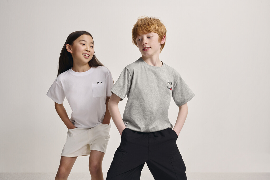 UNIQLO x ANYA HINDMARCH Summer 2025: KT1EASY