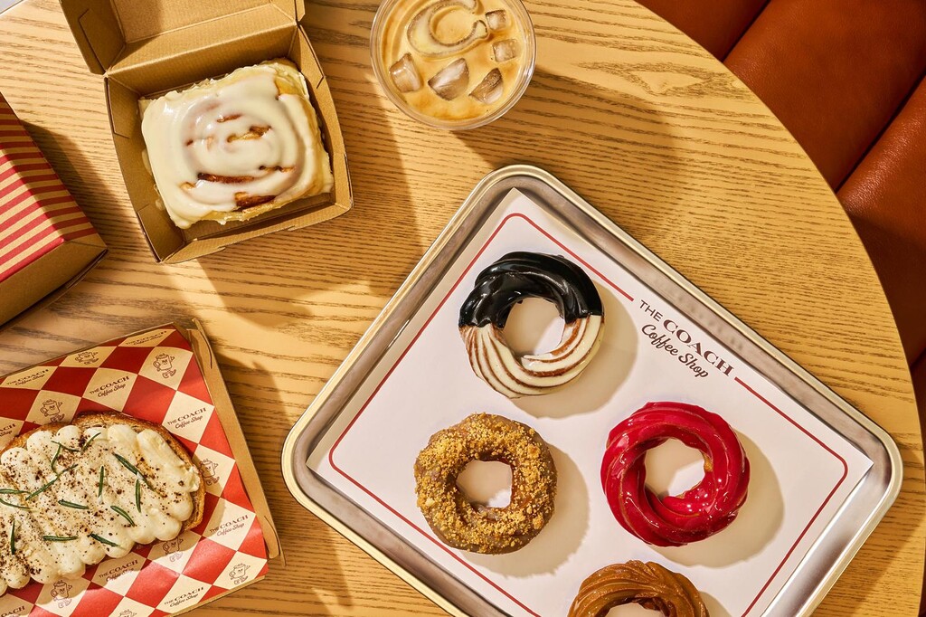 The Coach Coffee Shop: Pastries