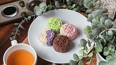 Mooncakes 2025 Guide: Cover Image