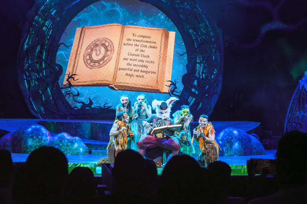 Halloween Horror Nights 13: Once Upon a Time...to Die