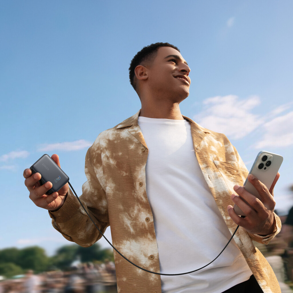 Anker Nano Retractable Power Bank (A1638) with cable on the go