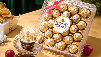 Ferrero Rocher Christmas 2025 Key Visual