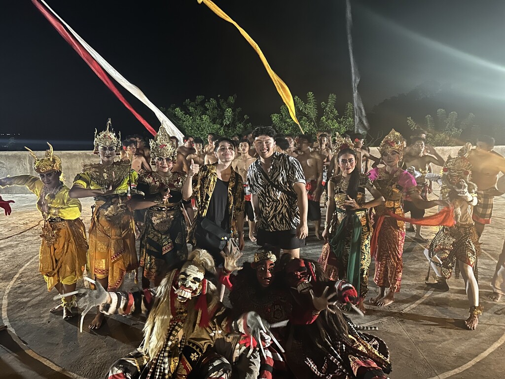 Group Shot of Cultural Galungan in Bali
