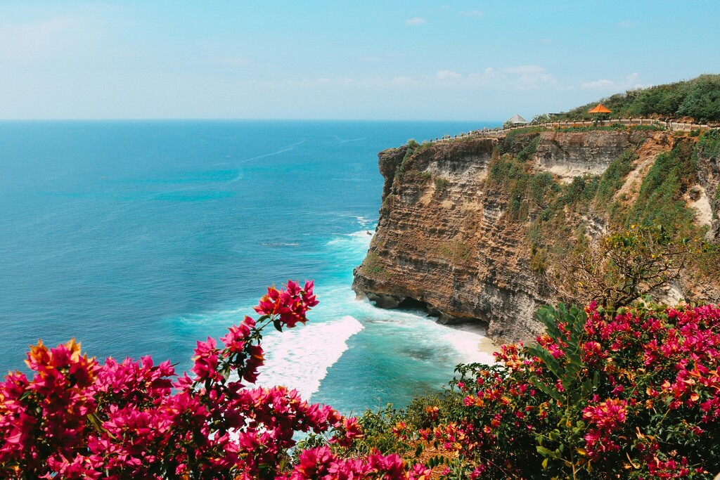Uluwatu Template Cliffside Shot by Jared Schwitzke