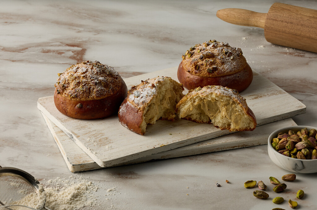 MIMMO Bakery Singapore Pistachio Bolo Bao